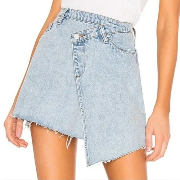 BlankNYC Asymmetrical Distressed Raw Frayed Hem Denim Mini Jean Skirt - Picture 1 of 14